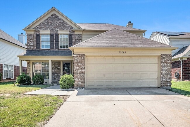 Building Photo - 8201 Cloverglen Ln