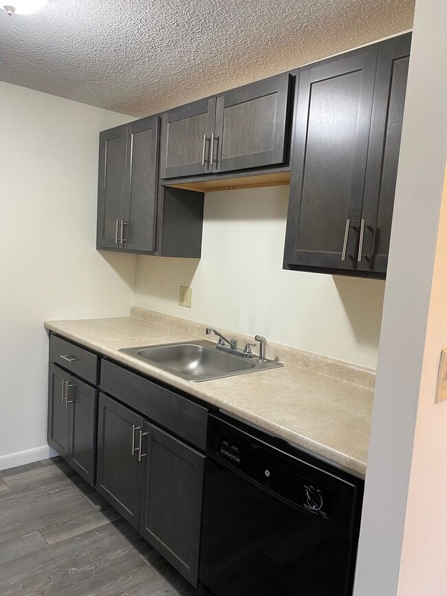 Photo - Residences at Riverside