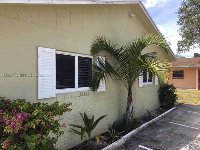 2407 SW 42nd Ave