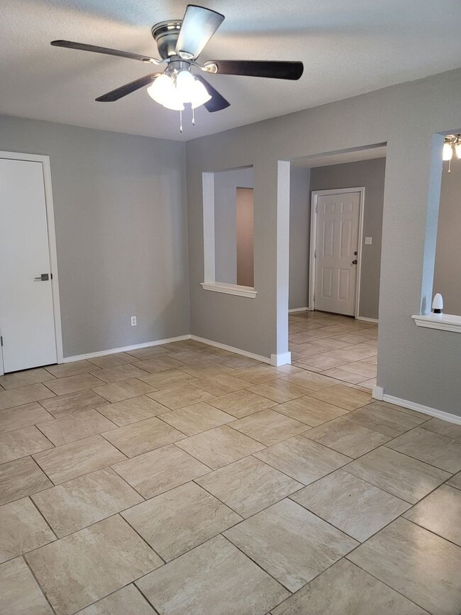 Photo - 1028 Chitwood St