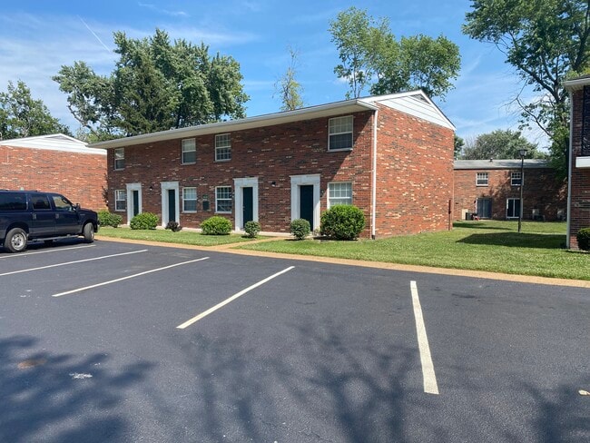 Oakmont Townhomes