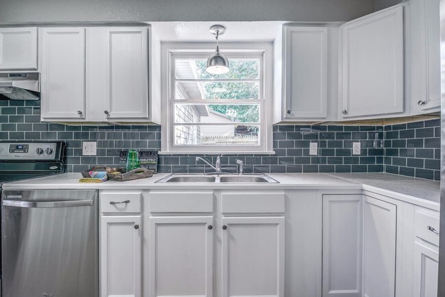 Photo - 3709 32nd St