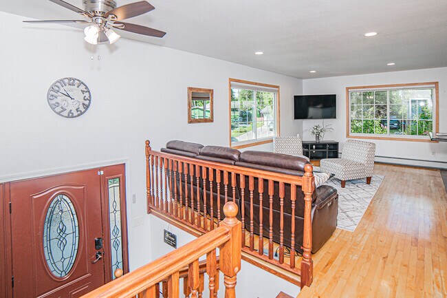 Photo - 4801 Canterbury Way