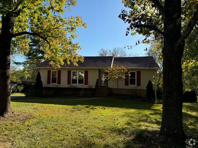 Building Photo - Cute Remodeled Ranch in Bellevue Cul-de-Sac Rental