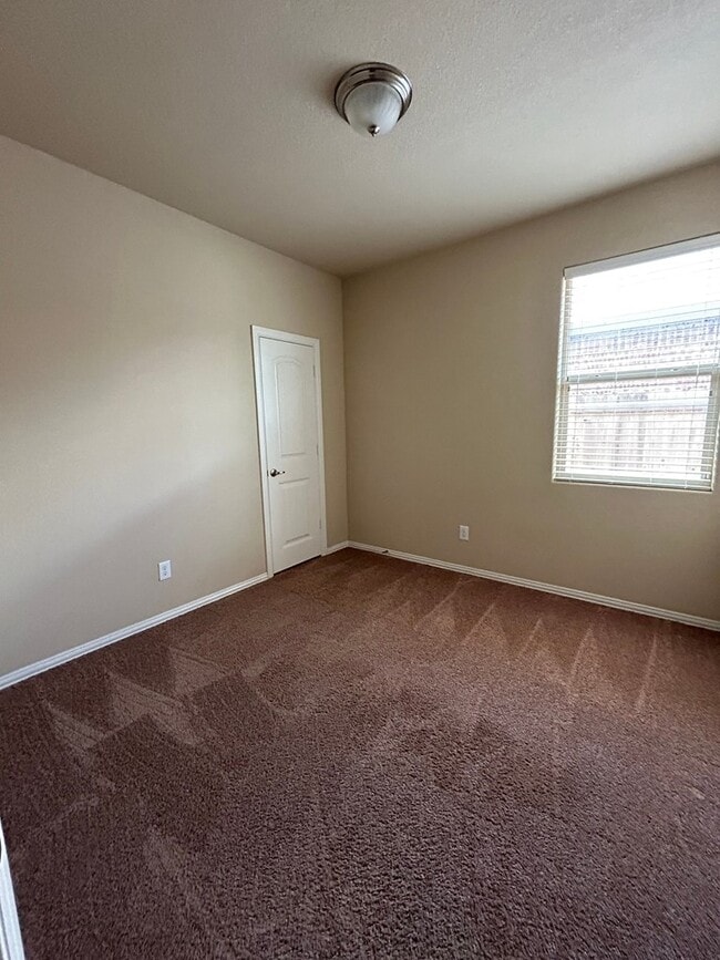 Photo - 16 Brooks Ranch Rd