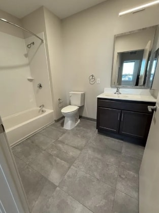 Images are representative samples of the advertised unit. Actual units shown during tours may differ - 957 Tremont St Unit R1