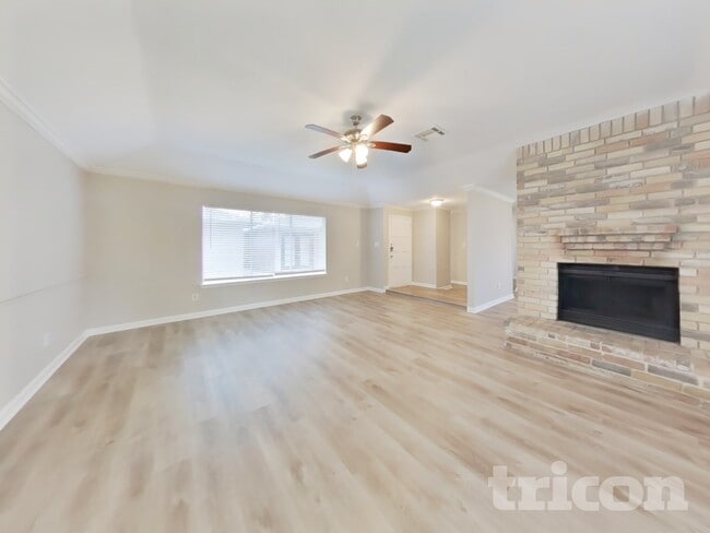 Photo - 17526 Jolly Boat Dr