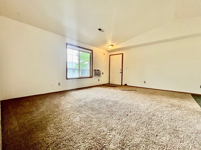 Photo - SAIY01 Unit B