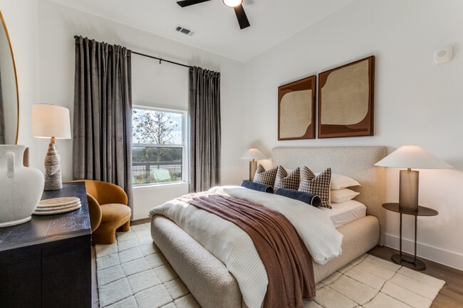 Pearl Bee Cave | Bee Cave, Texas | New Apartment Homes