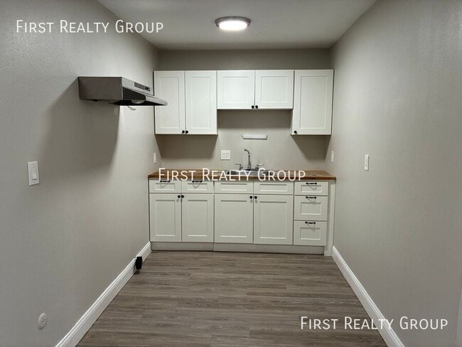 Photo - 5600 N Main St Unit #207