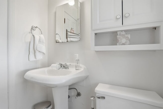 Photo - 1102 Arborview Blvd