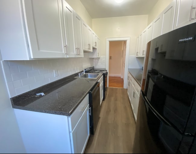 12 Gerald Rd Unit 2045-4