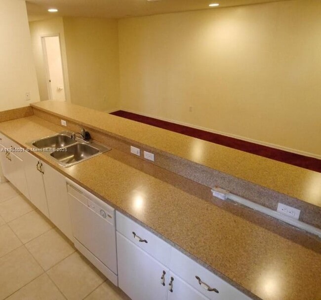 Photo - 22911 SW 88th Pl Unidad 5-21