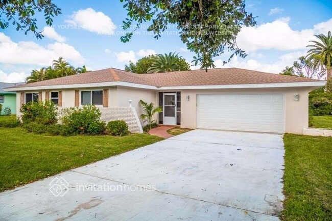 Photo - 1577 Manchester Blvd Casa