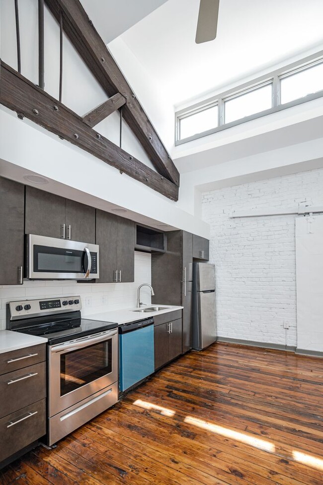 Building Photo - One bedroom in historic downtown Richmond Unit 6209 Rental