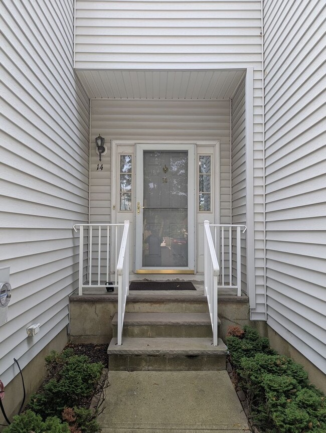Photo - 14 Sand Hill Ct