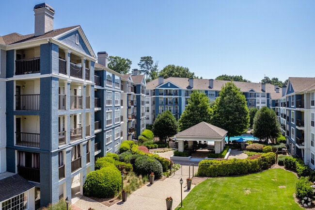 The Stratford Apartments - The Stratford Apartments