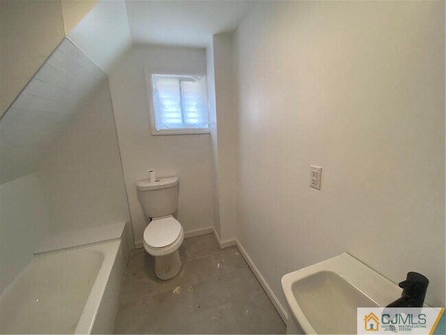 Photo - 24 Joyce Kilmer Ave