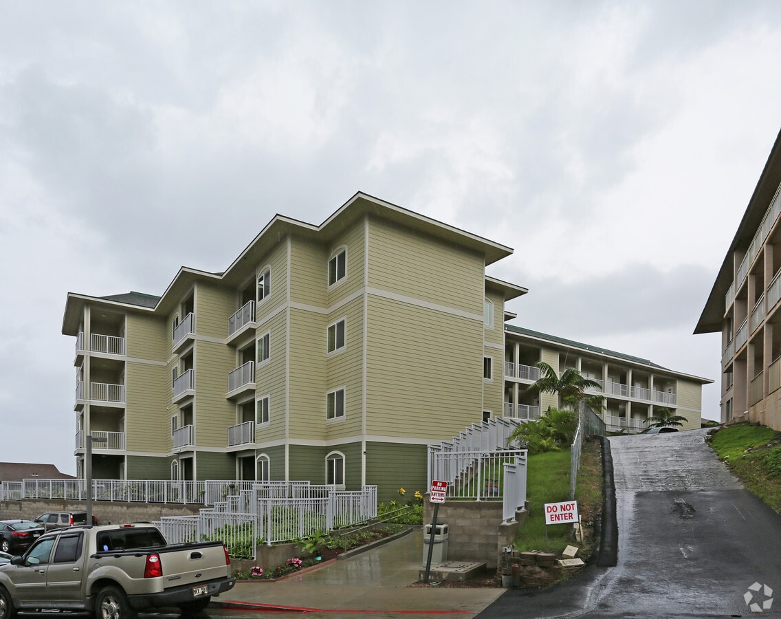 Imi Ikena Apartments - Imi Ikena Apartments