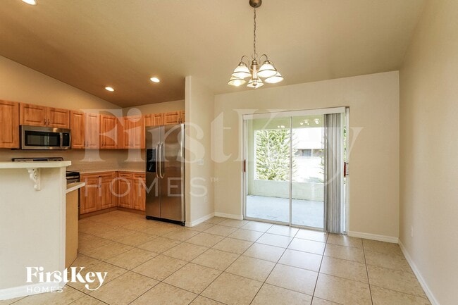 Photo - 4302-4312 12th St W