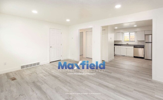 LEASE SPECIAL! 2 Weeks Free  | Brookside Lofts 2 BD 1 BA - Unit 11