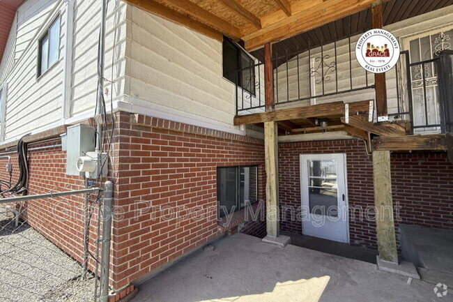 Building Photo - 1149 E 58th Ave Unit B Rental