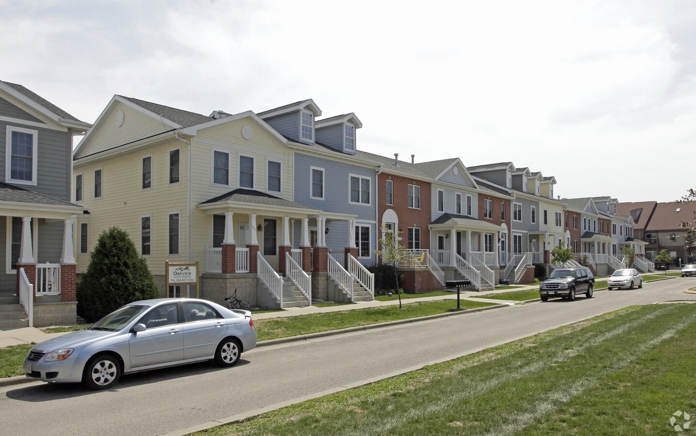 Oakview Garden Apartments - Oakview Garden Apartments