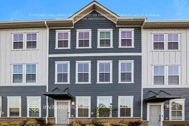 Building Photo - 13041 Western Ln