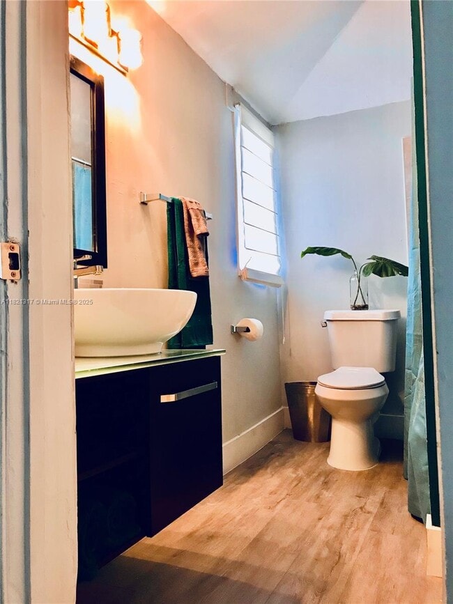 Photo - 5145 NW 5th Ave