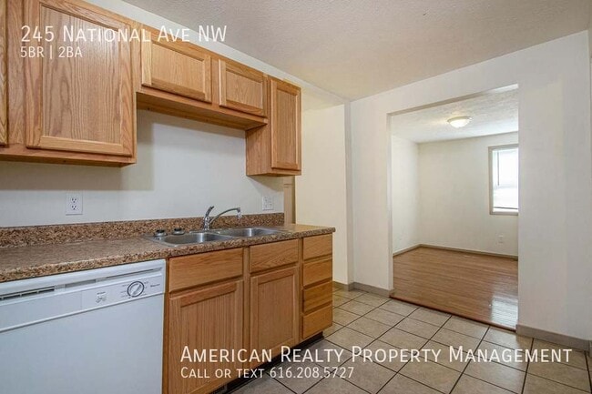 Photo - 245 National Ave NW