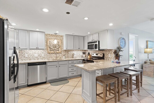 Photo - 833 Santa Rosa Blvd Unidad SI ID1502063P