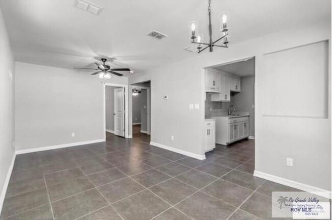 Photo - 2128 Northridge Ave