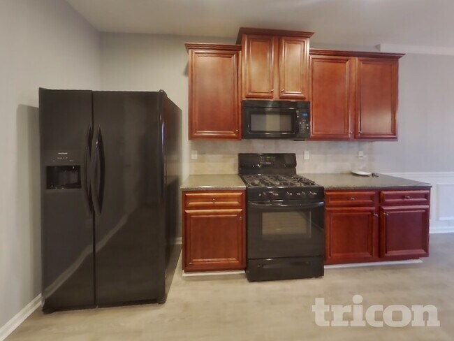 Photo - 202 Stephens Mill Dr