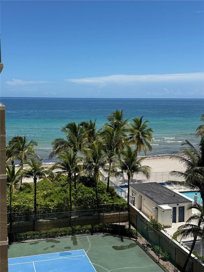 Building Photo - 2080 S Ocean Dr Unit 509 Rental