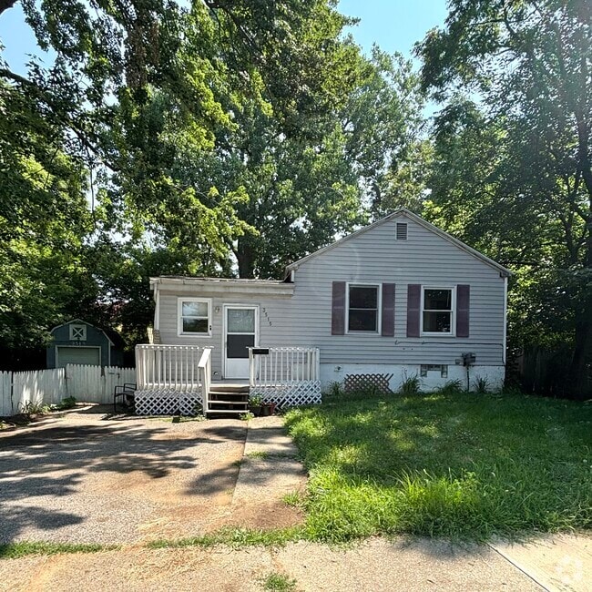 Building Photo - 3515 Bergman Ave Rental