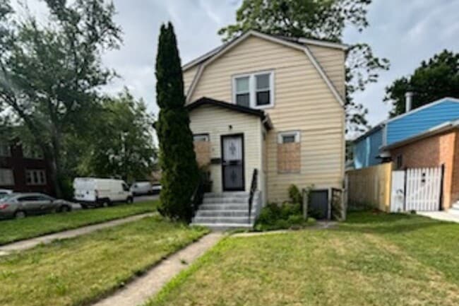 Photo - 1301 W 97th St House