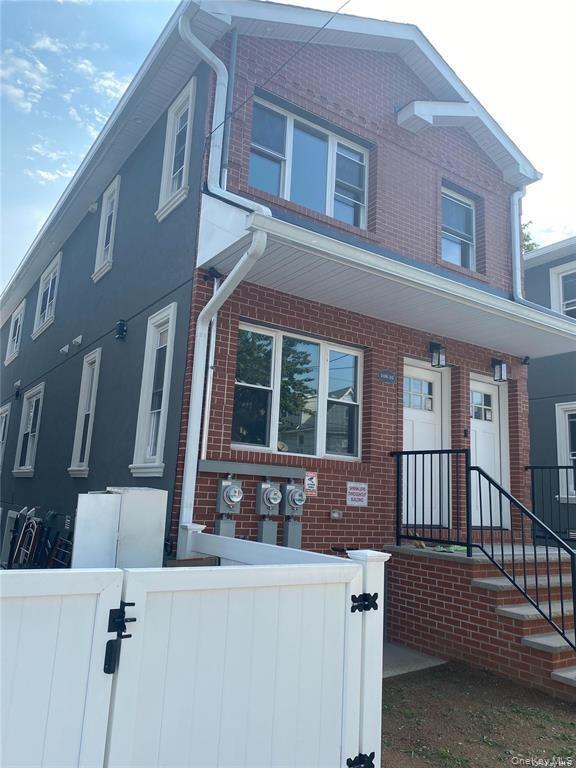 Building Photo - 108-16 Pinegrove St Unit 2nd fl