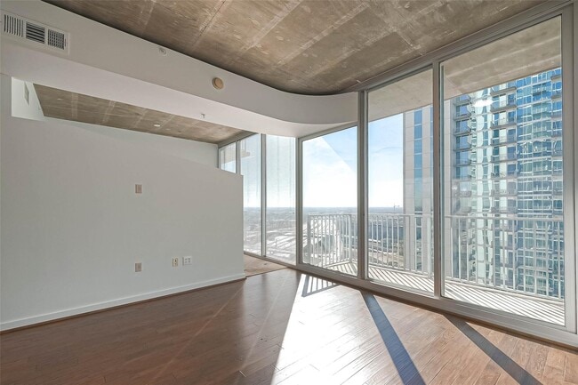 Photo - 5925 Almeda Rd Unit 11608