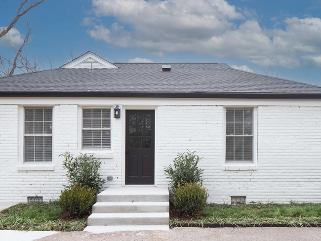 Photo - 203 Leake Ave