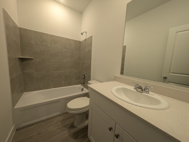 Photo - 325 Texas Trl