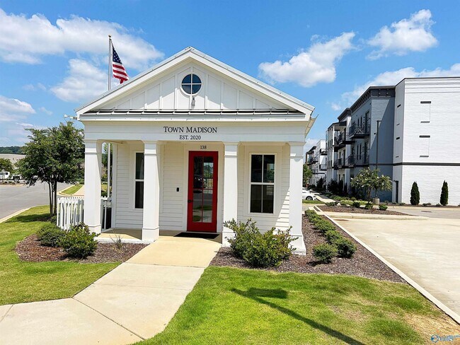 Photo - 130 Iberville St