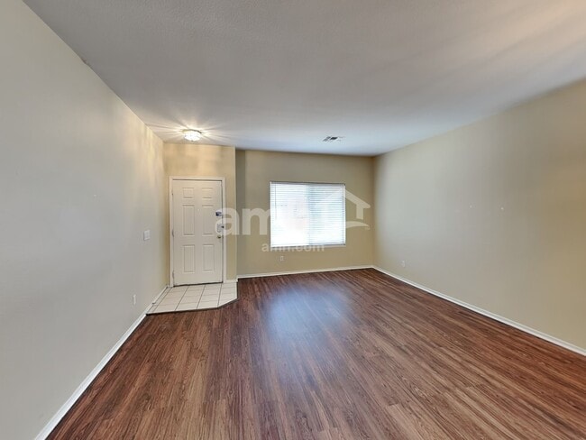 Photo - 14216 W Columbus Ave