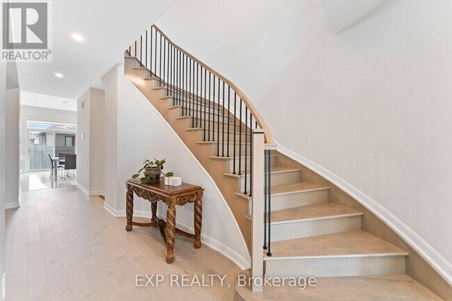 Photo - 700 Coast Cir