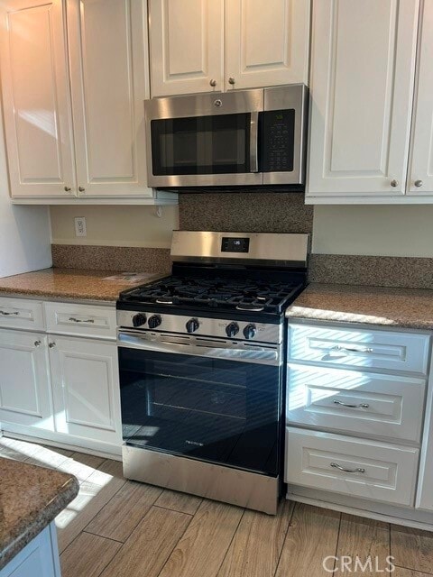 Photo - 2253 E Belmont Pl