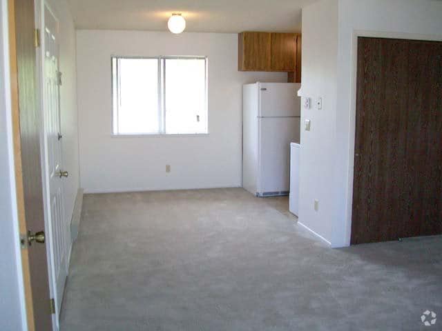 Dining Room - Southglen Apartments