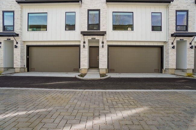 Photo - 4621 N Iota Ln