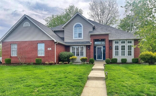 Building Photo - 1146 Illini Dr Rental