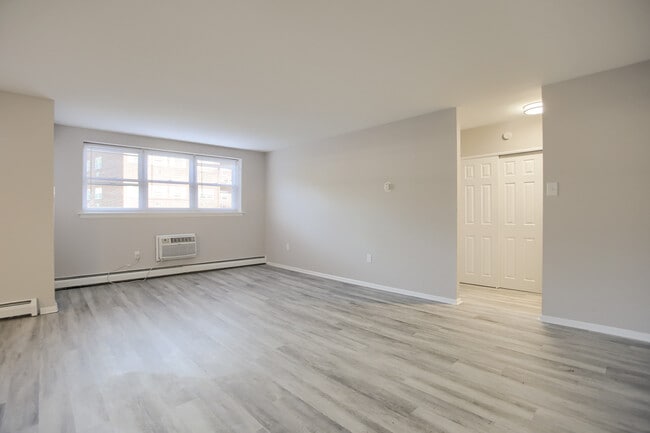 Edgewood Apartments