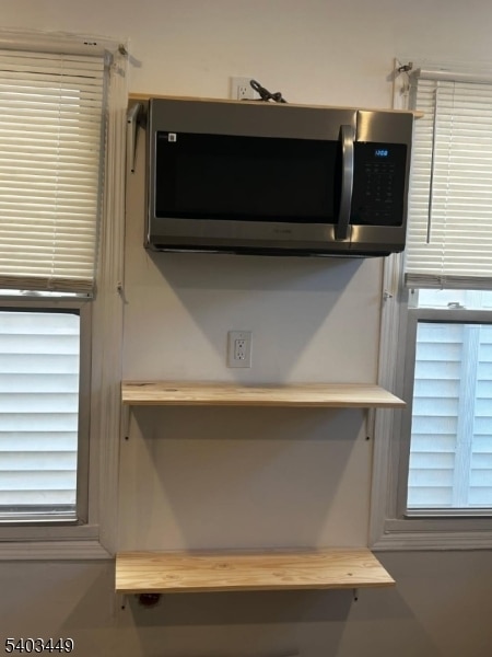 Photo - 523 Franklin St