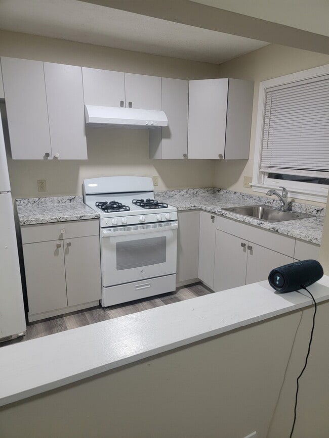 Photo - 151 Bellevue St Unit 3